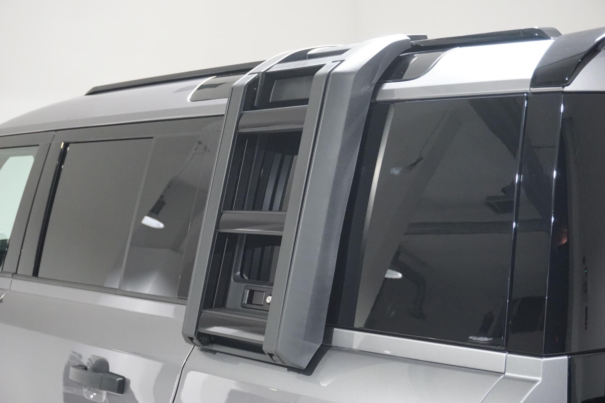 Land Rover Defender 110 3.0 D250 MHEV Hard Top SUV Auto 4WD MWB Euro 6 (s/s) 5dr